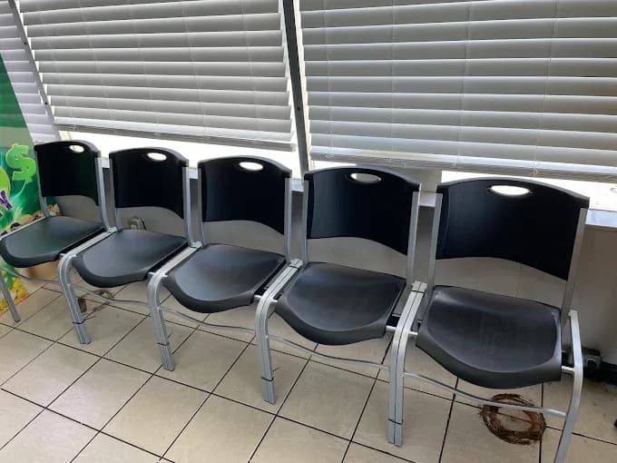 Mr Suds Laundromat photo