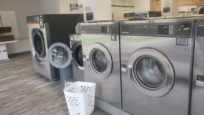 Mr Suds Laundromat East photo