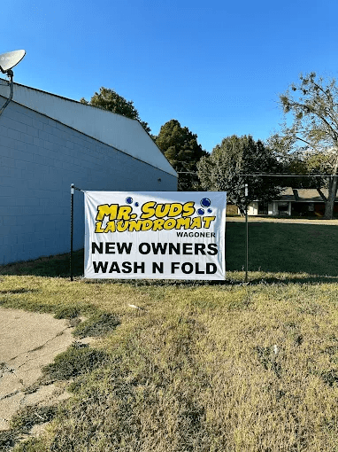 Mr Suds Laundromat Wagoner photo